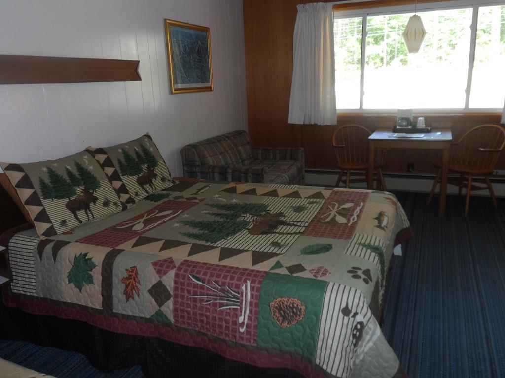 White Oak Motel & Cottages Холдернесс Номер фото